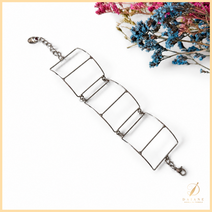 Rectangular 3 Jewelry Bracelet Frame